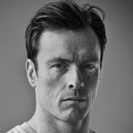 Toby Stephens